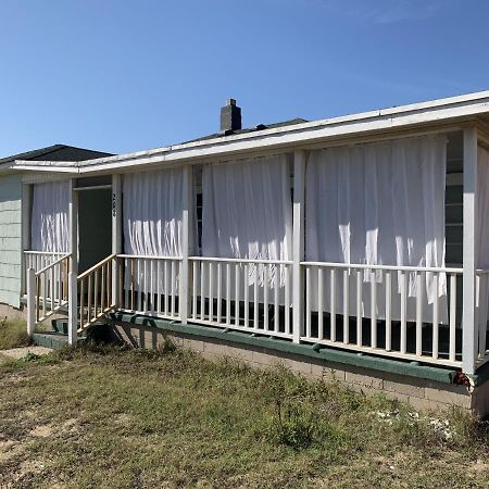 Queen Anne'S Revenge At The Beach Cottage Kitty Hawk Exterior foto