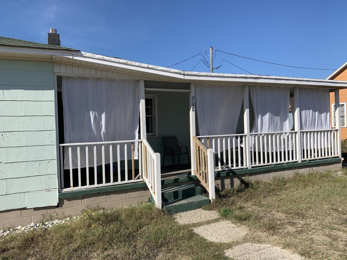 Queen Anne'S Revenge At The Beach Cottage Kitty Hawk Exterior foto